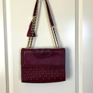 Tory Burch Fleming Convertible Shoulder Bag in Maroon - Good condition